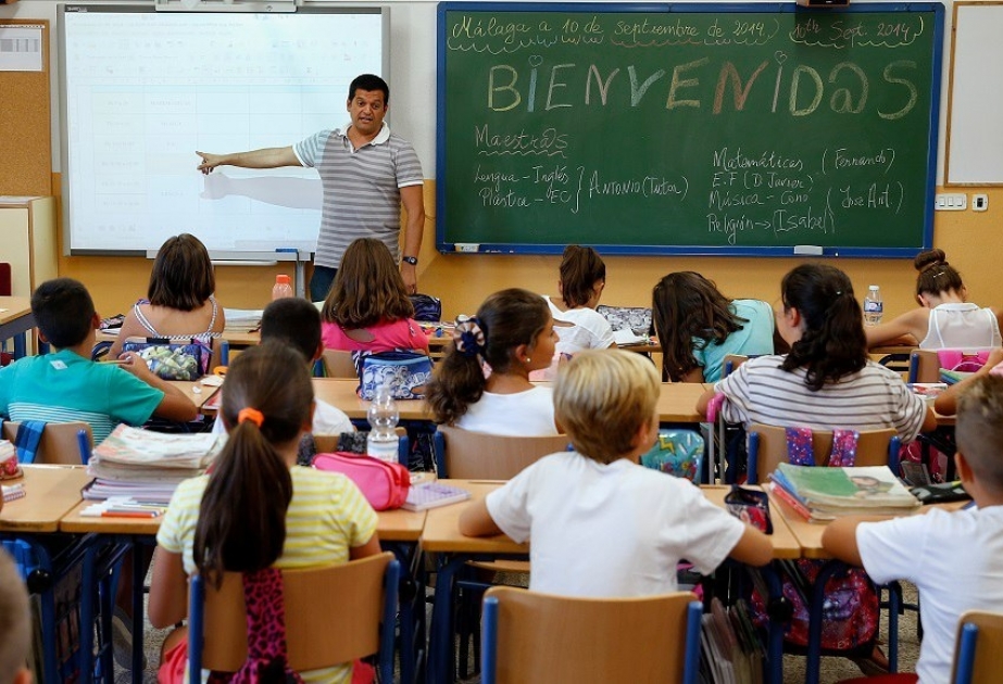 Правительство Испании направит на стипендии почти половину бюджетных расходов на образование