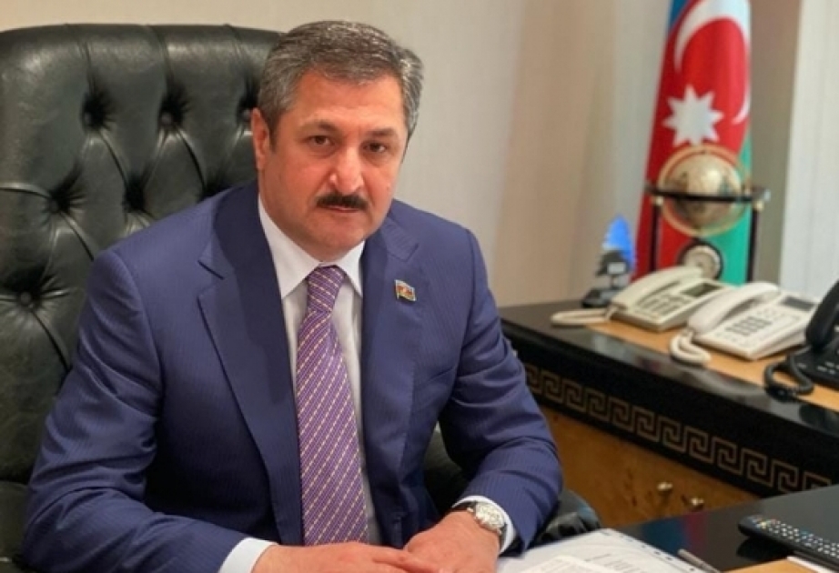 Malik Həsənov: Praqa sammitinə dəvət mühüm məsələlərin həllində Azərbaycan Prezidentinin mövqeyinin xüsusi əhəmiyyət daşıdığını göstərir