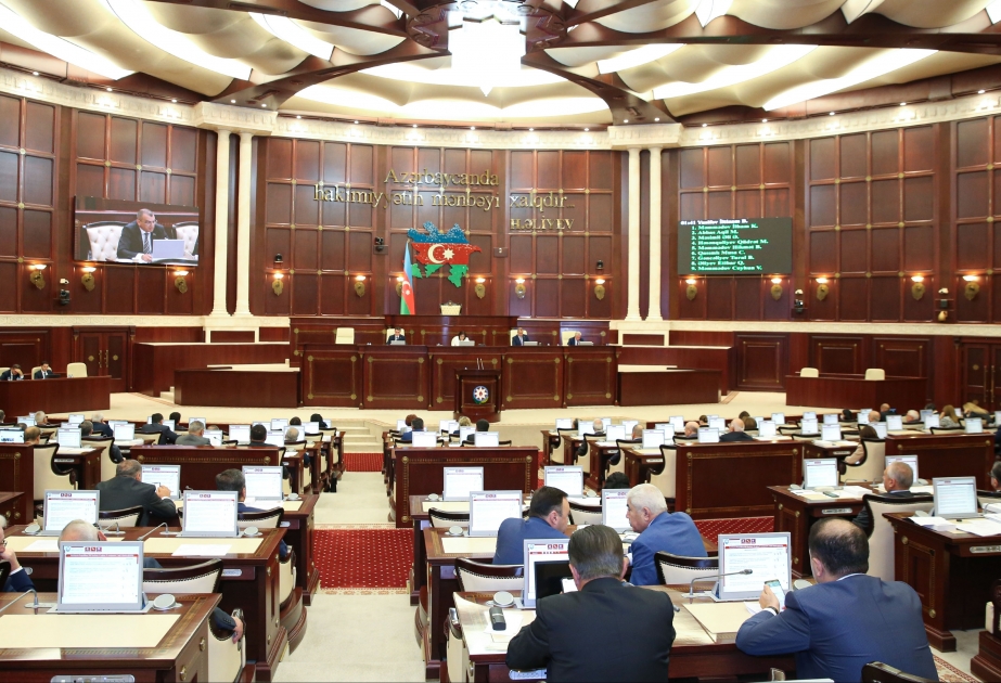 التصديق على اتفاقية جديدة حول الاتصال الجوي بين أذربيجان وإسرائيل