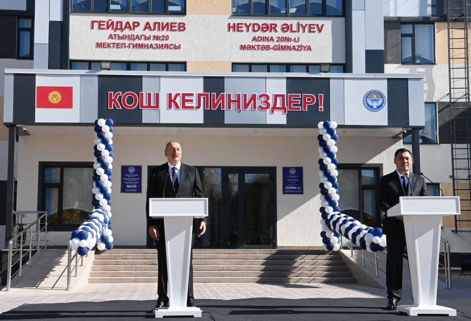 Se inaugura en Bishkek el complejo educativo Escuela-Gimnasio Heydar Aliyev