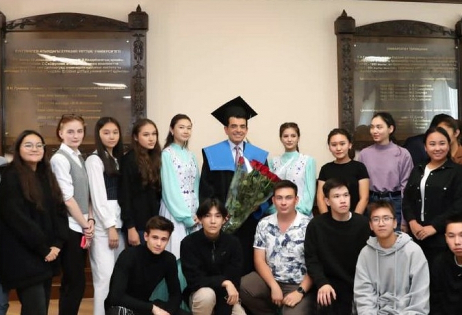 L’Université nationale d’Eurasie au Kazakhstan décerne un doctorat honoris causa au Directeur général de l’ICESCO
