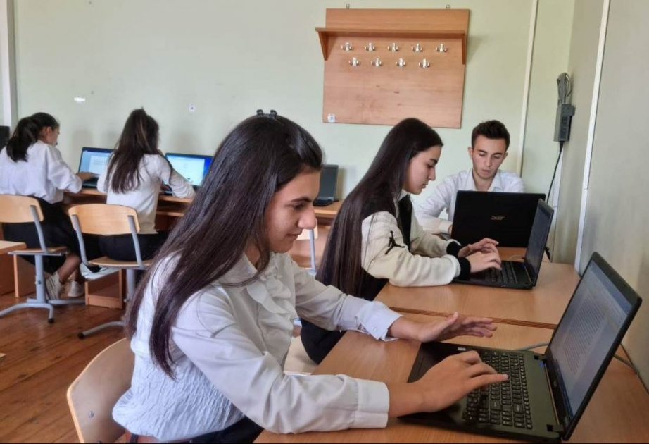 “Əziz Şuşa, sən azadsan!” mövzusunda inşa yazı müsabiqəsi keçirilib