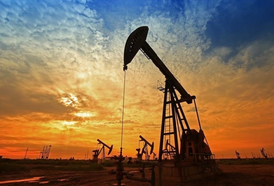 Цена барреля азербайджанской нефти приближается к 98 долларам