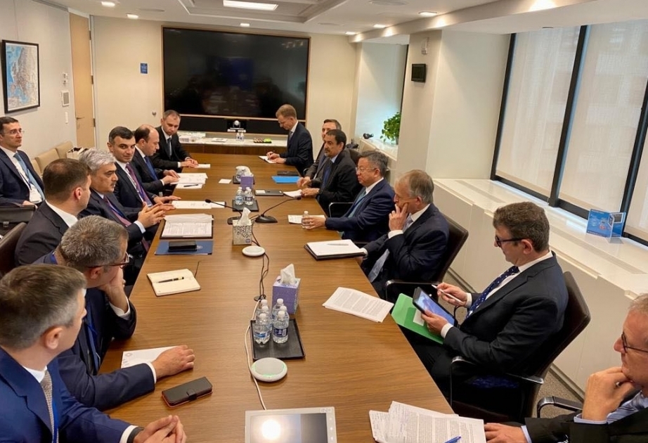 El FMI está dispuesto a apoyar a Azerbaiyán en el desarrollo del sector no petrolero