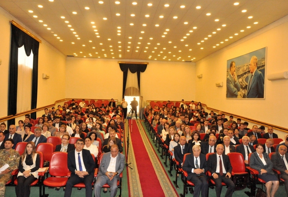 Mingəçevir Dövlət Universitetində Müstəqilliyin Bərpası Gününə həsr olunan birgə konfrans keçirilib