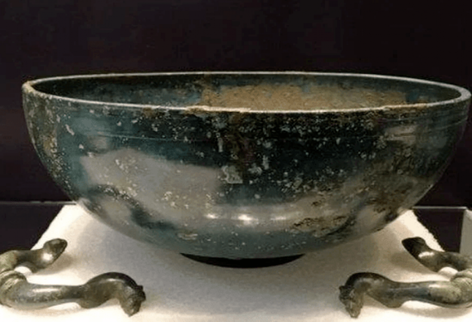 В Англии нашли 2000-летнюю римскую медную чашу