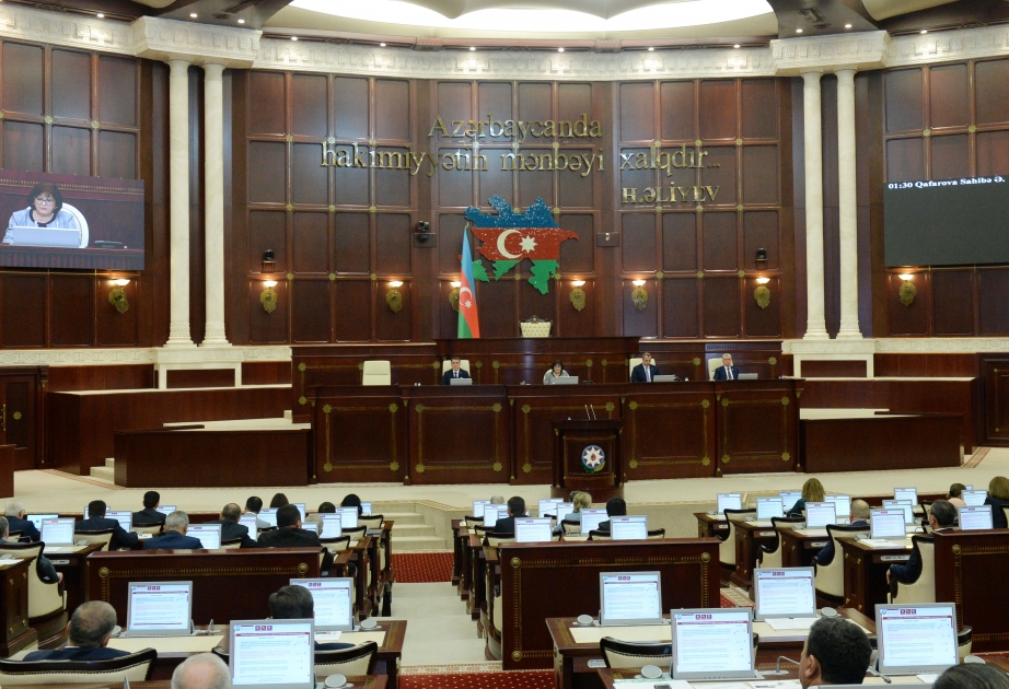 Milli Məclisin növbəti plenar iclası keçirilir