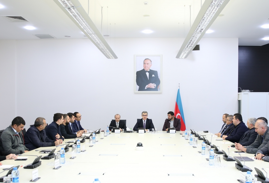 Aksizli məhsullar ixrac edən sahibkarlarla görüş keçirilib