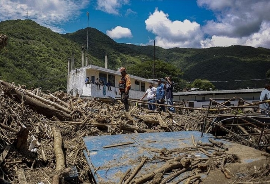 Al menos 3 muertos en un nuevo derrumbe en Venezuela