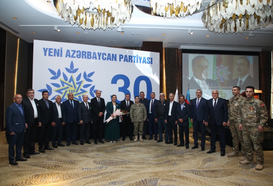 Ulu Öndərin hakimiyyətə qayıdışı ilə həm ölkəmizin, həm də YAP-ın həyatında yeni mərhələ başladı