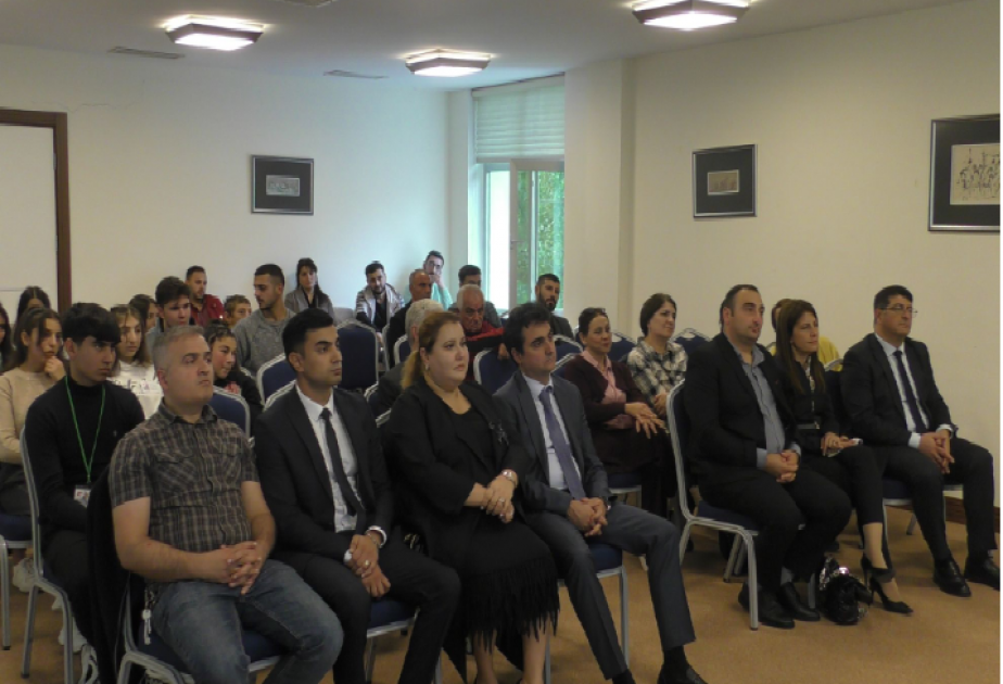 Marneulidəki "Azərbaycan Evi"ndə "Vətəndaşların hüquqları və etnik azlıqların ictimai fəallığı" adlı seminar keçirilib