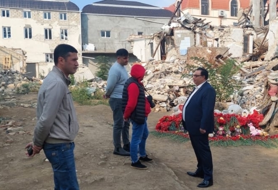 Representantes de medios de comunicación extranjeros conmemoran a las víctimas del terrorismo armenio