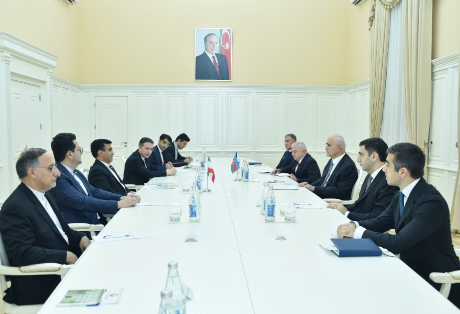 Baş nazirin müavini Şahin Mustafayev İranın vitse-prezidenti, Ətraf Mühitin Mühafizəsi Təşkilatının sədri ilə görüşüb