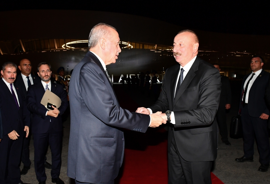 Präsident Recep Tayyip Erdogan beendet seinen offiziellen Besuch in Aserbaidschan VIDEO