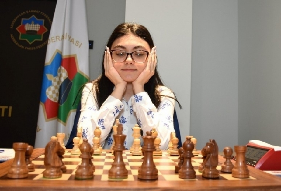 اللاعبة الأذربيجانية جوهر بيدولايفا بطلة العالم في الشطرنج