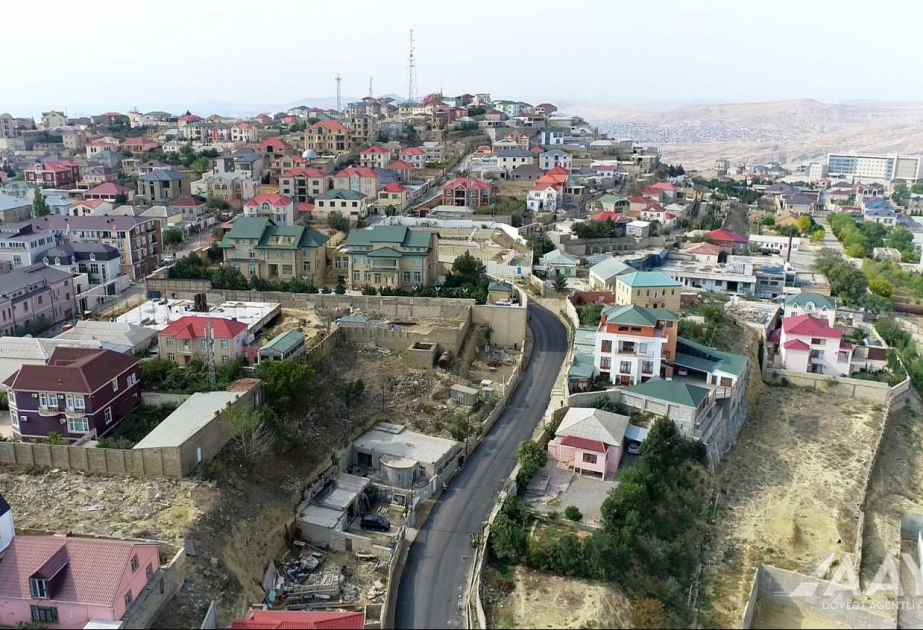 Səbail rayonunun Badamdar qəsəbəsində iki küçənin təmiri yekunlaşır