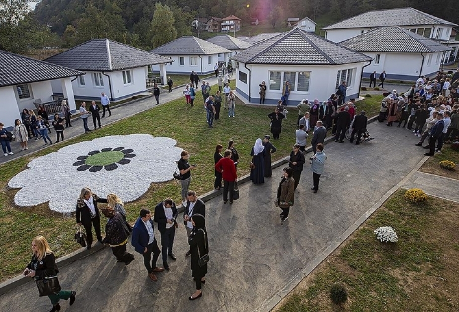 Bosniya və Herseqovinada “Srebrenitsa anaları” üçün qocalar evi açılıb