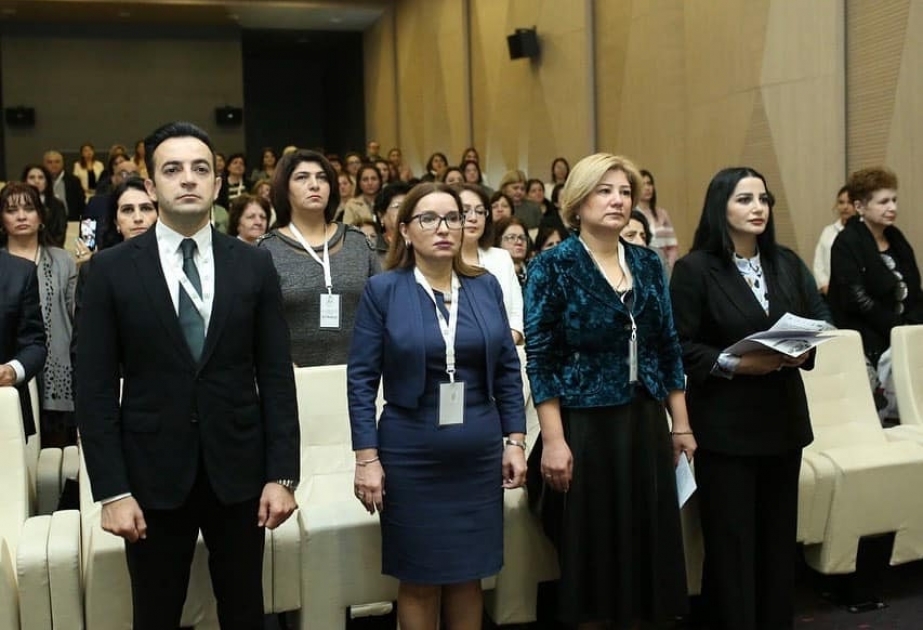 "İnsult keçirən xəstələrin reabilitasiyasına yeni yanaşma" mövzusunda elmi-praktik konfrans keçirilib