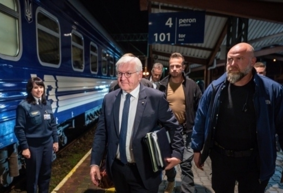 German President Steinmeier arrives in Kyiv