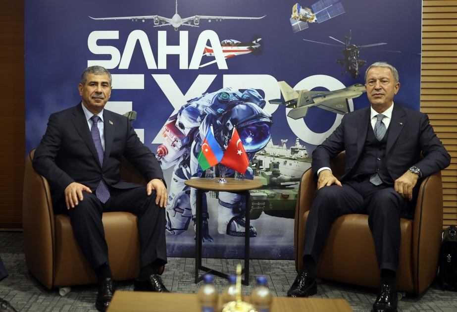 L'Azerbaïdjan et la Turquie discutent du développement de la coopération militaire et militaro-technique