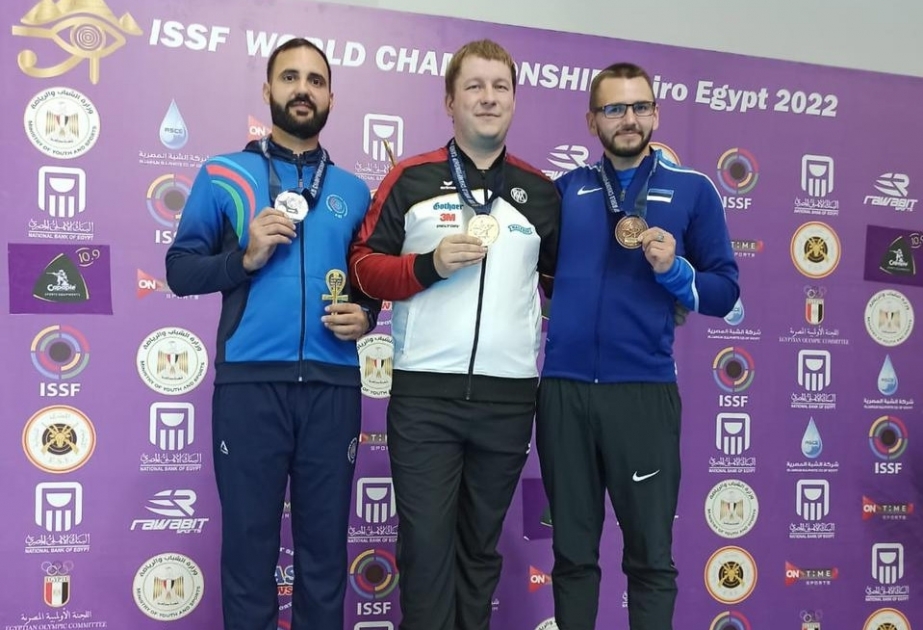 Un oficial azerbaiyano gana la plata en el Campeonato Mundial de Tiro