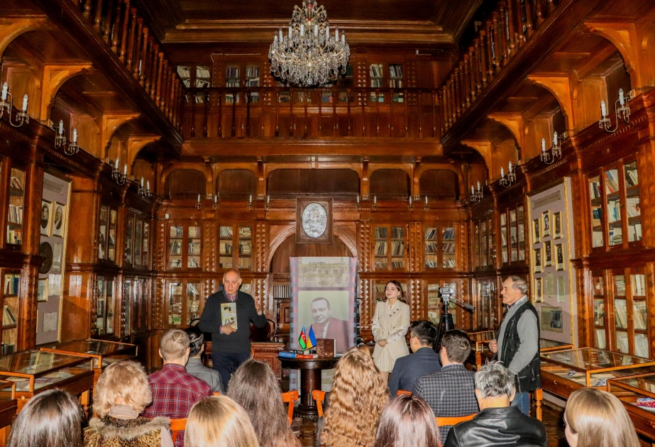 В Киеве состоялось мероприятие, посвященное выдающемуся переводчику азербайджанской литературы Мыколе Мирошныченко