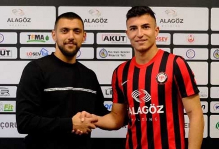 Azərbaycan millisinin futbolçusu Türkiyədə klubunu dəyişib