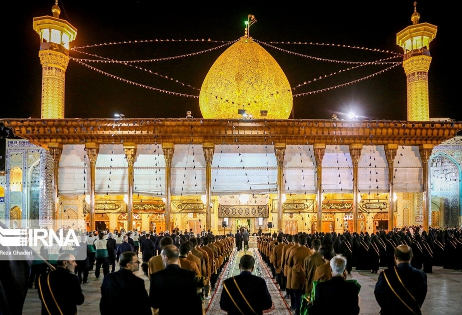At least 15 killed, 40 wounded in attack on popular Shia shrine in southern Iran
