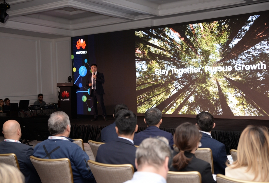 ®  Azərbaycanda “Huawei Günü 2022”