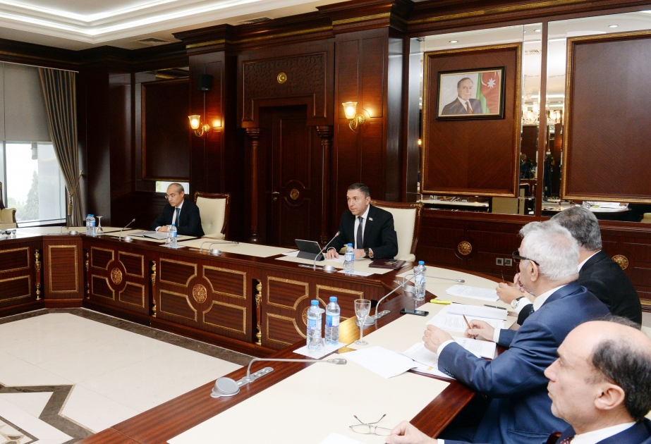Milli Məclisin İqtisadi siyasət, sənaye və sahibkarlıq komitəsinin payız sessiyasında növbəti iclası keçirilir