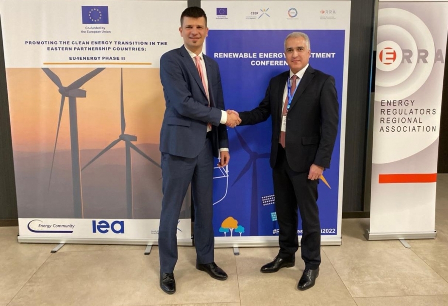 Chairman of Board of AERA meets with official of Hungarian Energy and Public Utility Regulatory Authority