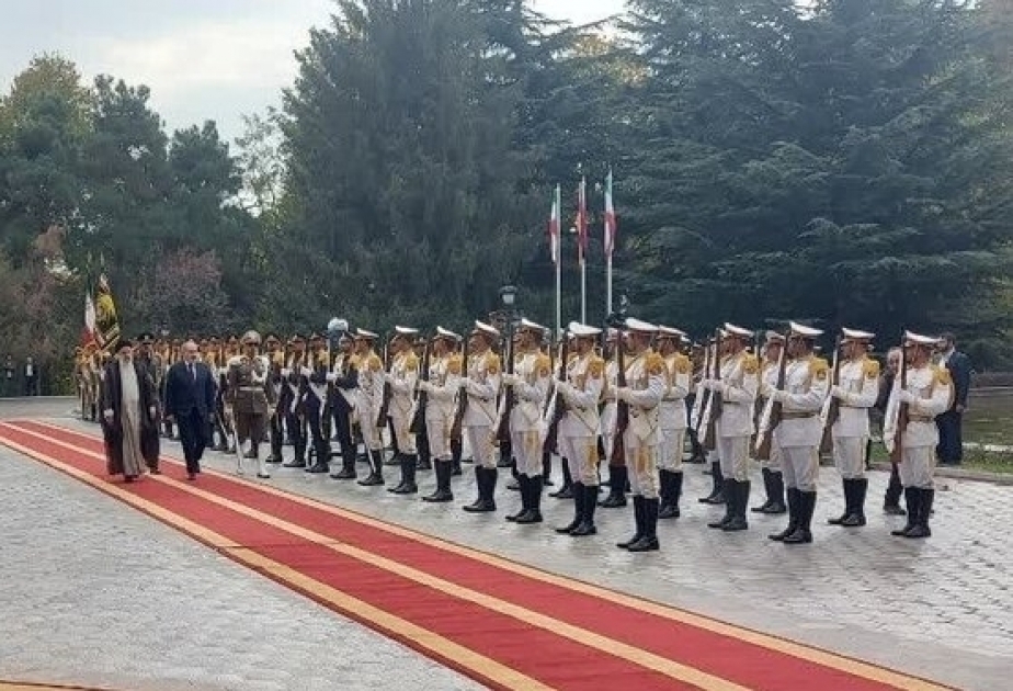 توقيع عدد من الوثائق بين إيران وأرمينيا