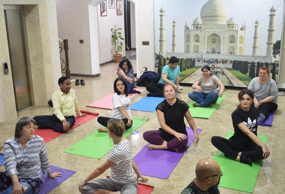 Indian Embassy in Baku hosts official inauguration of regular Yoga classes