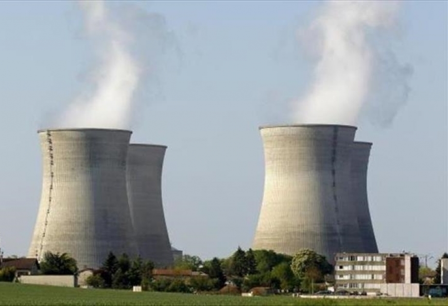 Comment la France veut-elle mettre les bouchées doubles sur le nucléaire ?