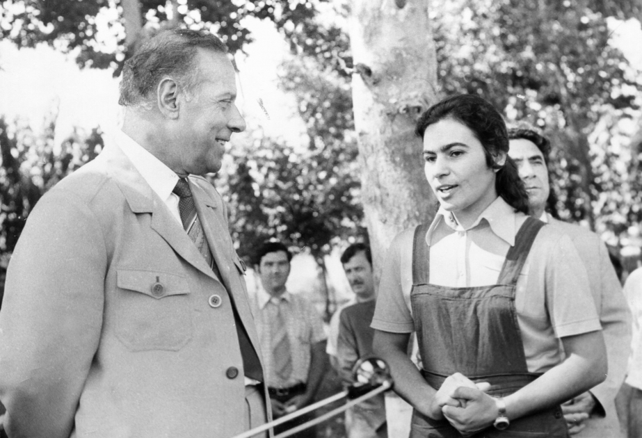 Momentos de la vida entregados al pueblo: 1981