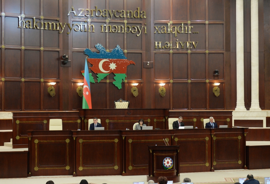 Milli Məclisin payız sessiyasında növbəti iclası keçirilir