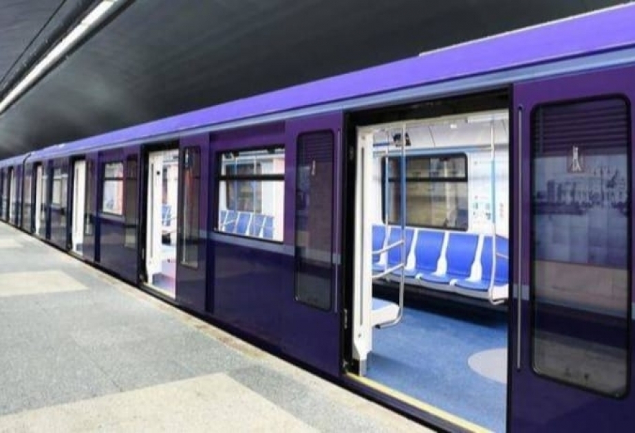 В Баку доставлены приобретенные для метрополитена 2 новых состава