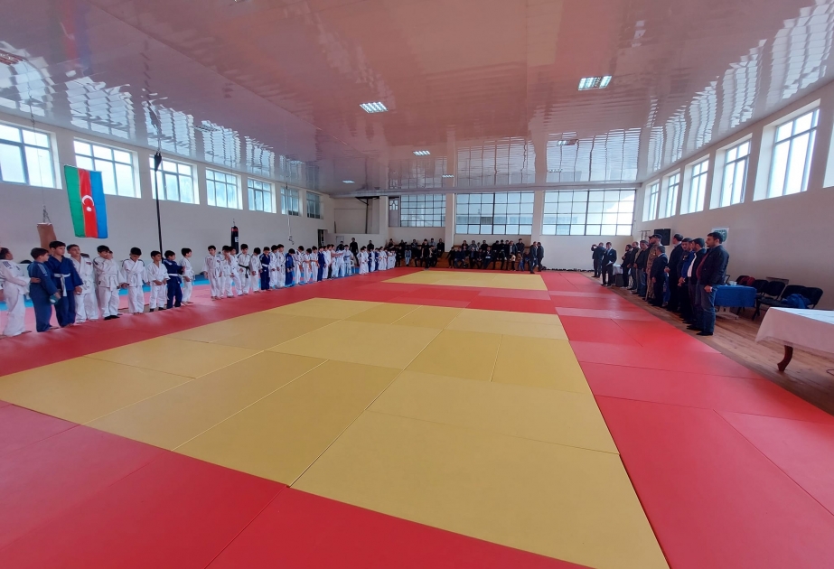 “Gəncə” idman klubunda kiçik yaşlı cüdoçular arasında turnir keçirilib