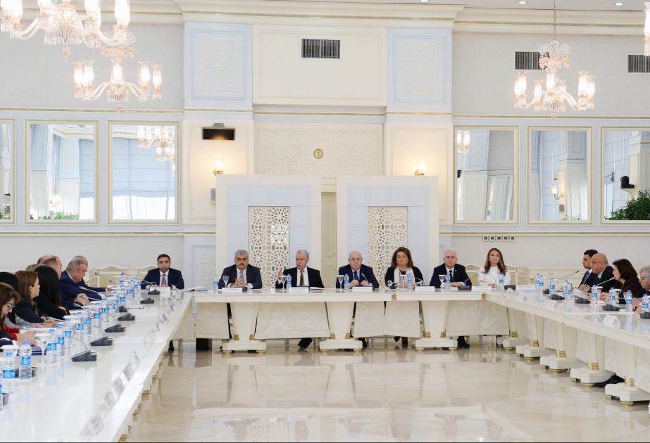 Milli Məclis komitələrinin birgə iclasında 2023-cü ilin dövlət büdcəsi müzakirə edilir