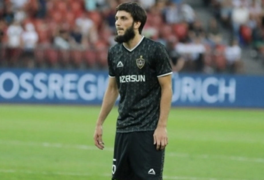 Bədavi Hüseynov “Qarabağ”ın heyətində ölkə çempionatında 200-cü matçına çıxıb