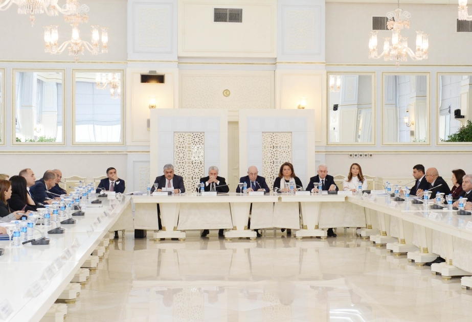 Milli Məclis komitələrinin birgə iclasında 2023-cü ilin dövlət büdcəsi müzakirə olunub