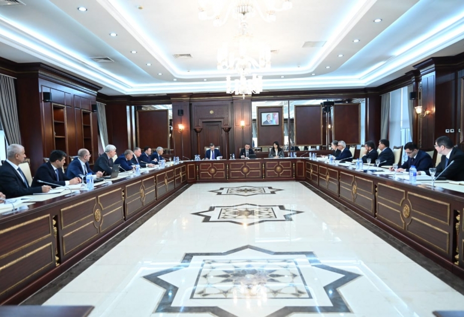 Milli Məclisin komitə iclasında müzakirə edilən 9 məsələ plenar iclasa tövsiyə olunub