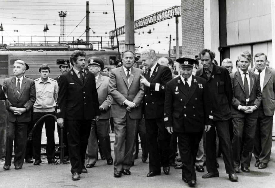 Мгновения жизни, подаренной народу: 1984-й год
