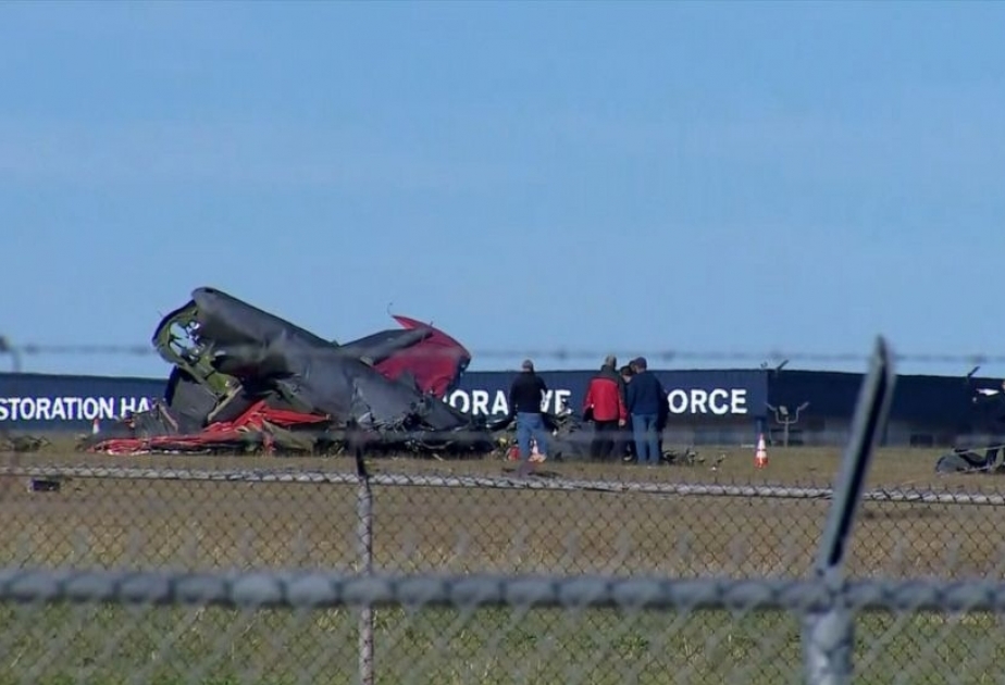 6 dead after planes crash in air over US state of Texas