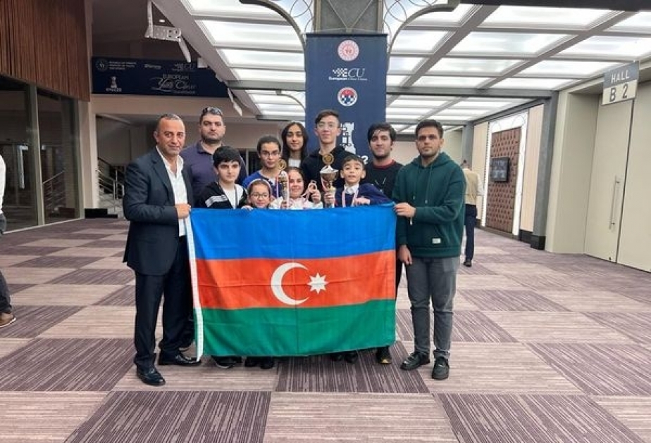 Şahmatçılarımız Avropa çempionatında gümüş və bürünc medal qazanıblar