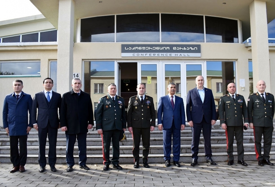 Azerbaijan’s defense minister visits Georgian National Defense Academy