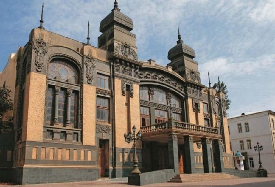 Государственный академический Большой театр Узбекистана прибыл на гастроли в Баку