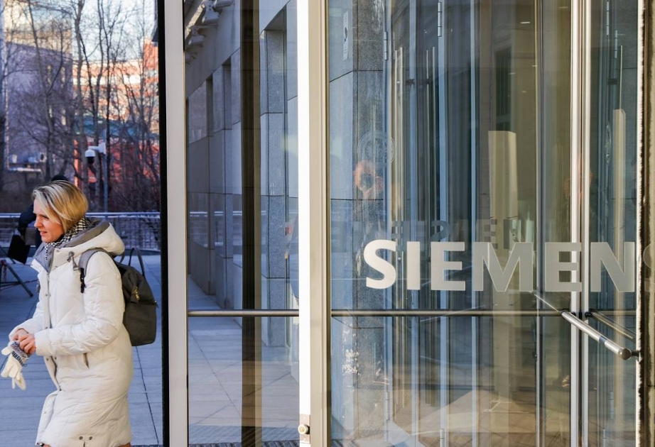 Siemens konserni Rusiyadakı bütün maliyyə və lizinq biznesini satıb