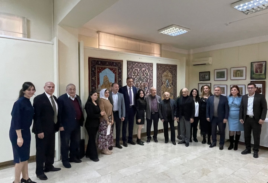 Azərbaycan Dövlət Rəssamlıq Akademiyasının tələbələri sertifikatlarla təltif olunub