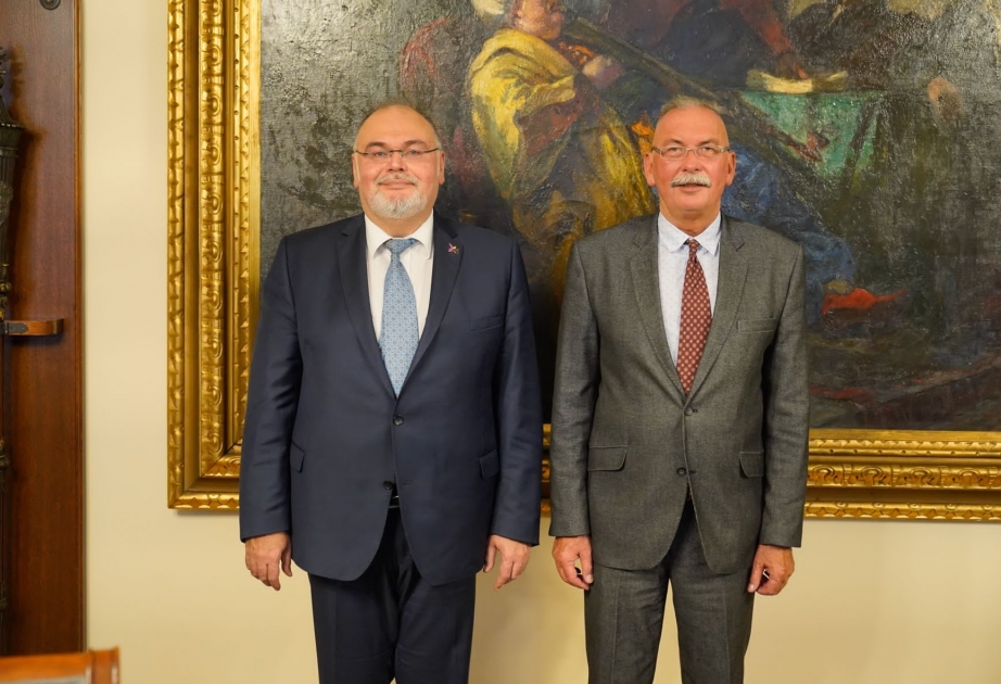 Azərbaycanın Macarıstandakı səfiri Debretsen şəhərində bir sıra görüşlər keçirib